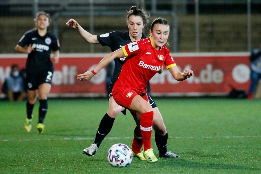 Bayer 04 Leverkusen vs. Eintracht Frankfurt (2020/21)_22