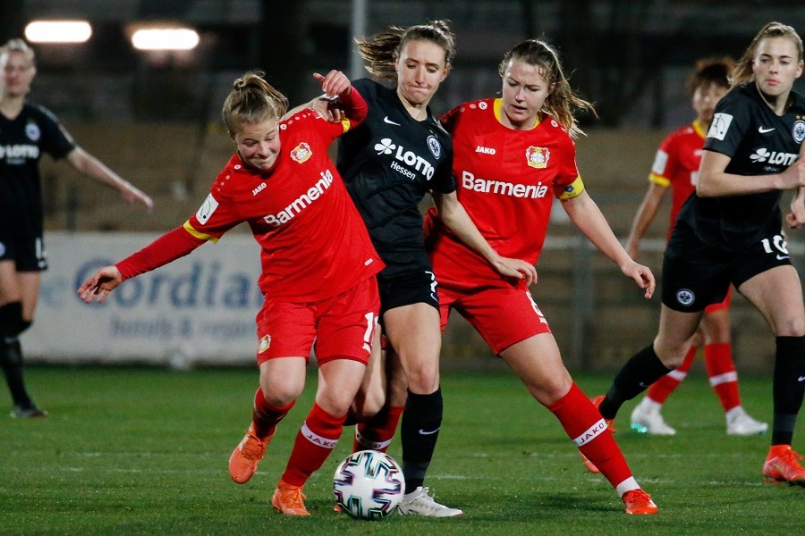 Bayer 04 Leverkusen vs. Eintracht Frankfurt (2020/21)_28