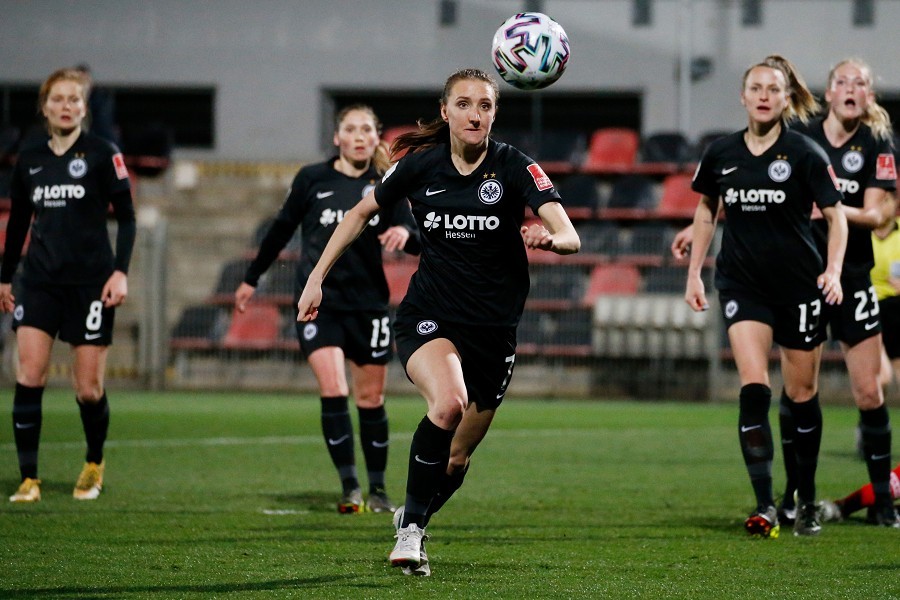 Bayer 04 Leverkusen vs. Eintracht Frankfurt (2020/21)_39