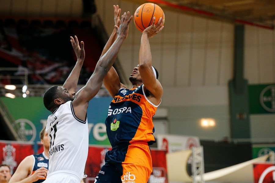 Bayer Giants Leverkusen vs. Rostock Seawolves (2020/21)_24