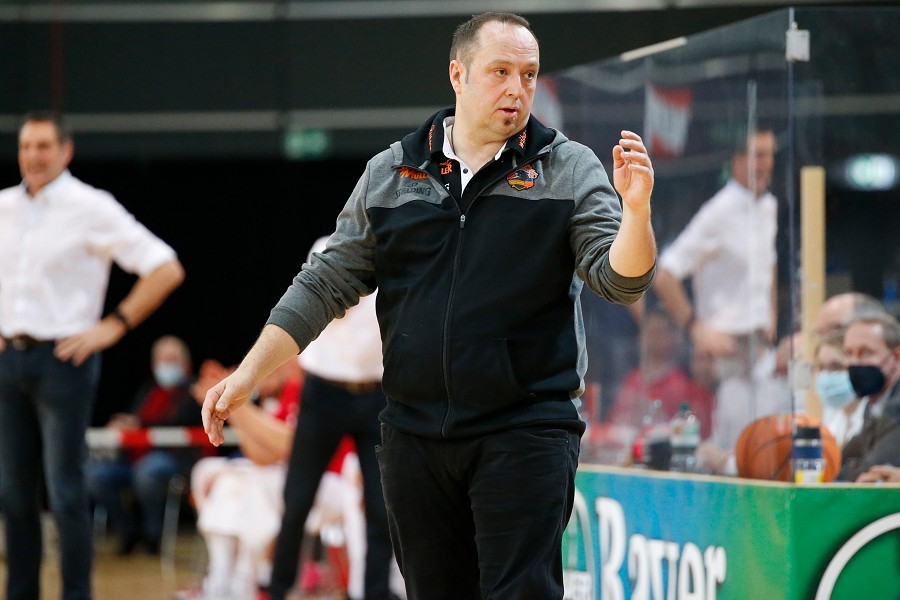 Bayer Giants Leverkusen vs. Wiha Panthers Schwenningen (2020/21)_19