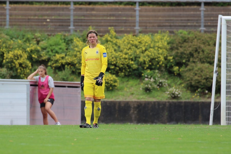 Borussia Mönchengladbach- Arminia Bielefeld (2019/20)_14