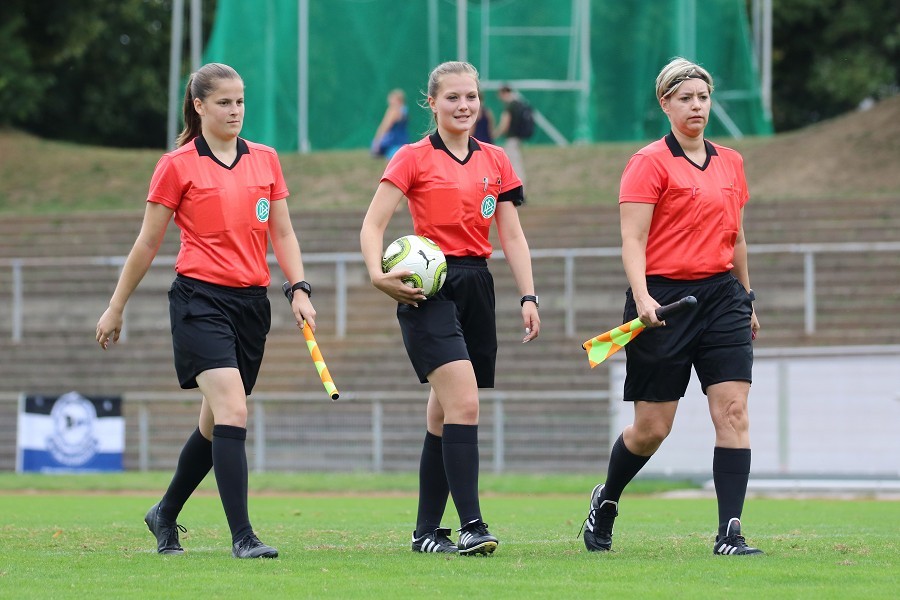 Borussia Mönchengladbach- Arminia Bielefeld (2019/20)_45