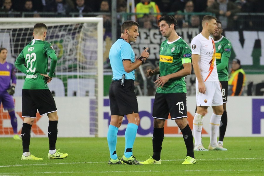 Borussia Mönchengladbach- AS Rom (2019/20)_20