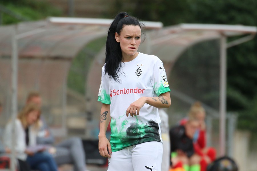 Borussia Mönchengladbach- Bayer 04 Leverkusen (2019/20)_24