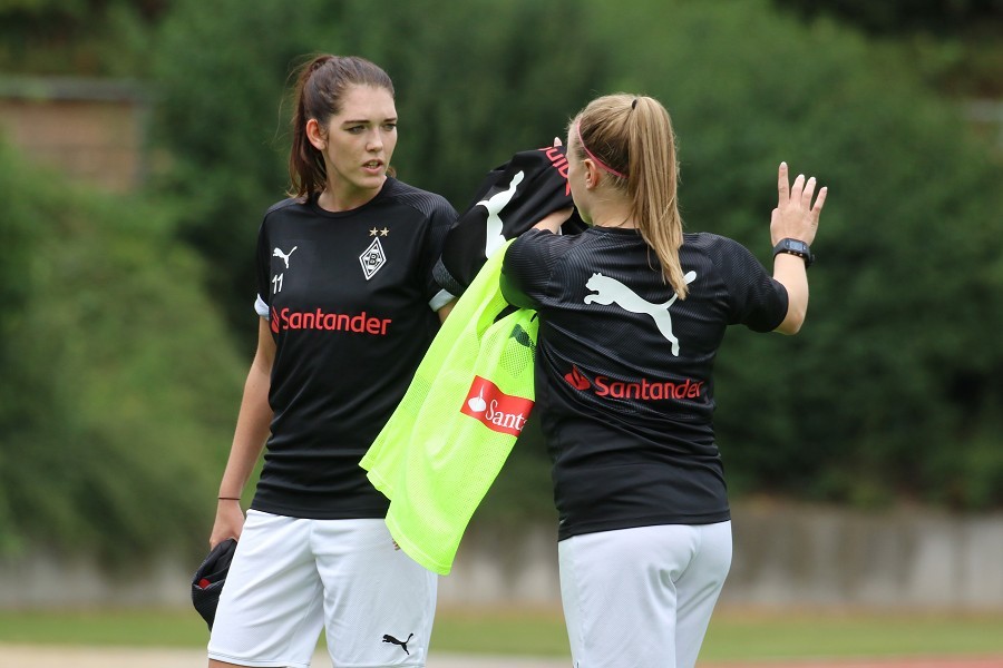 Borussia Mönchengladbach- Bayer 04 Leverkusen (2019/20)_2