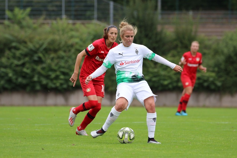 Borussia Mönchengladbach- Bayer 04 Leverkusen (2019/20)_35
