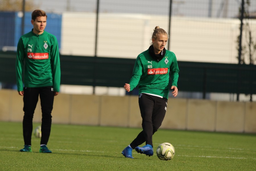 Borussia Mönchengladbach- Borussia Dortmund (2018/19)_2
