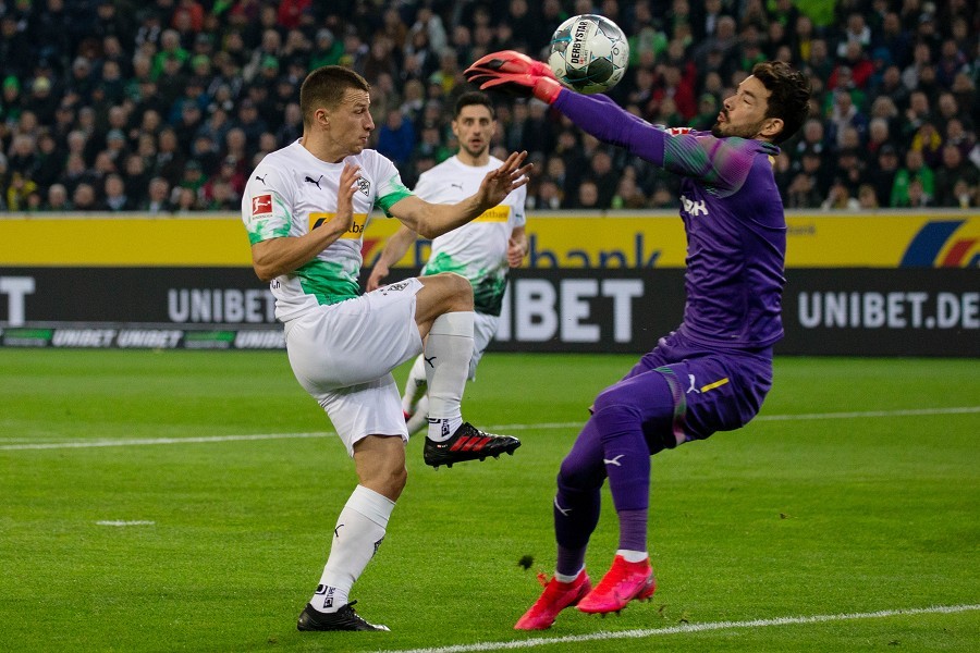 Borussia Mönchengladbach- Borussia Dortmund (2019/20)_14