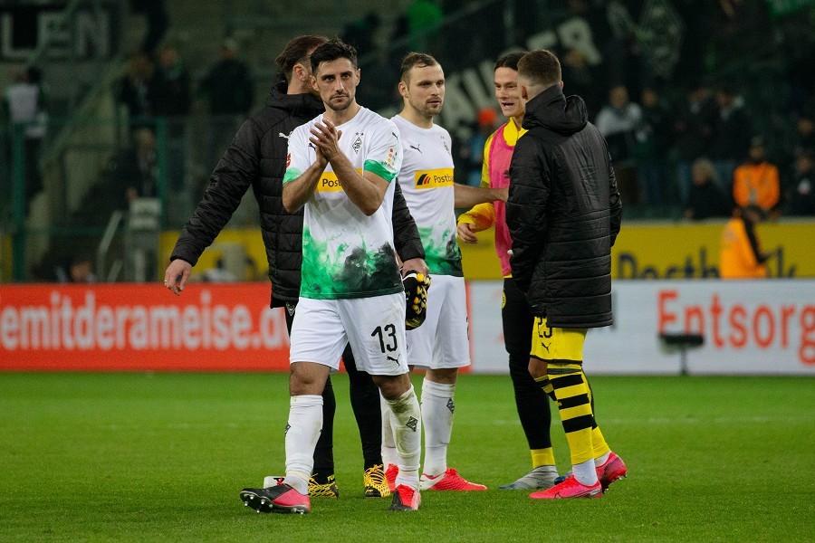 Borussia Mönchengladbach- Borussia Dortmund (2019/20)_3