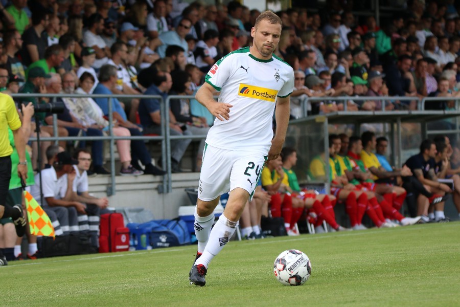 Borussia Mönchengladbach- Espanyol Barcelona (2018/19)_10
