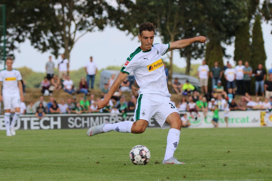 Borussia Mönchengladbach- Espanyol Barcelona (2018/19)_12