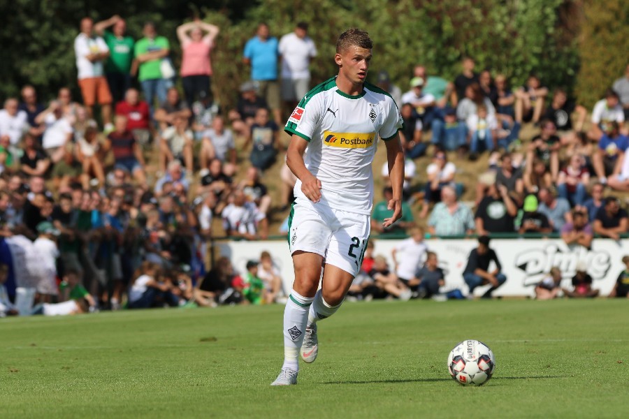 Borussia Mönchengladbach- Espanyol Barcelona (2018/19)_23