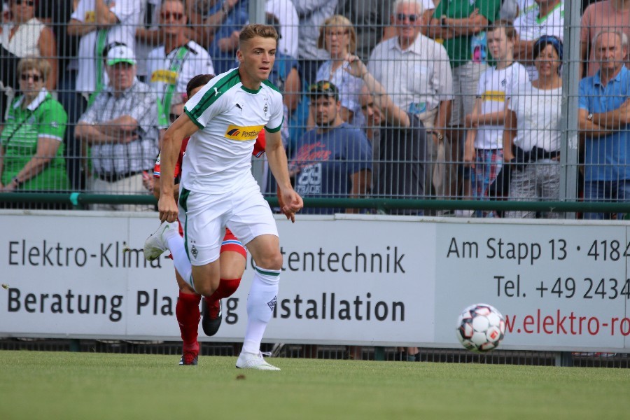 Borussia Mönchengladbach- Espanyol Barcelona (2018/19)_2