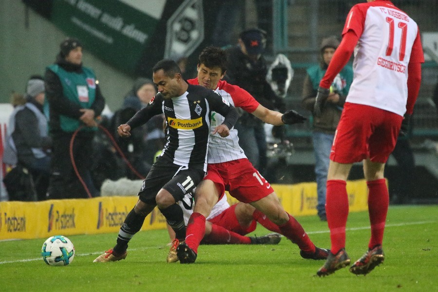 Borussia Mönchengladbach- FC Augsburg (2017/18)_20