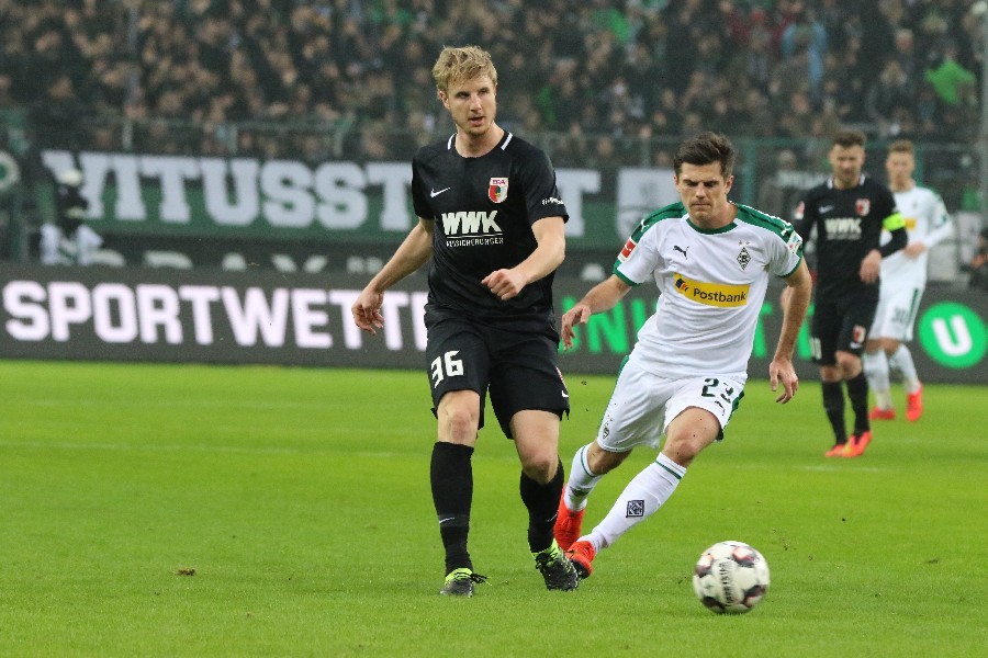 Borussia Mönchengladbach- FC Augsburg (2018/19)_30