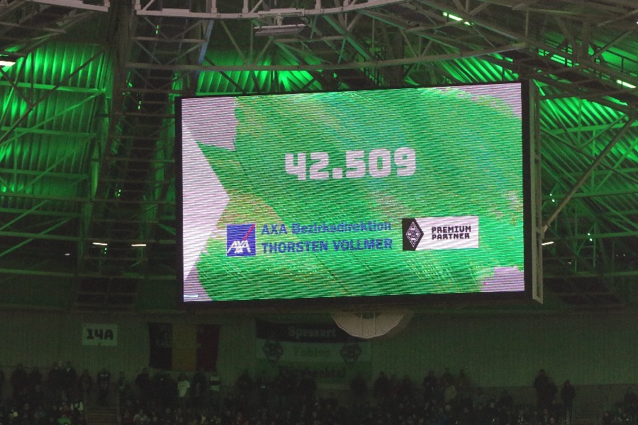 Borussia Mönchengladbach- FC Augsburg (2018/19)_48