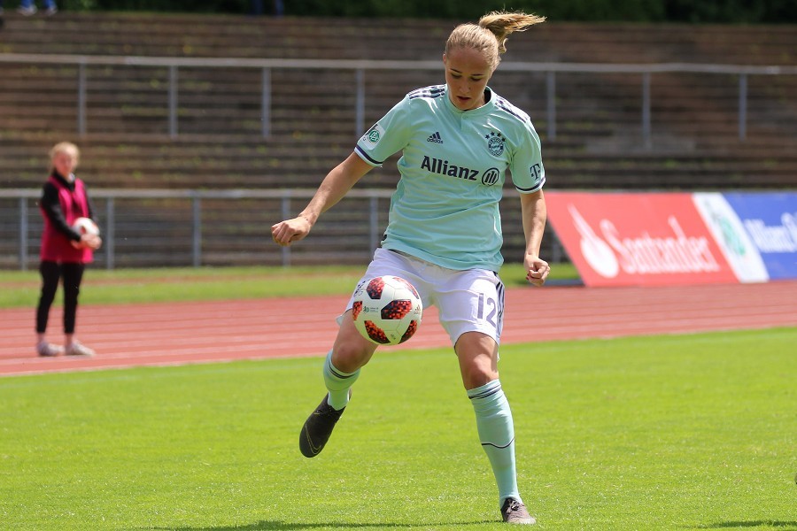 Borussia Mönchengladbach- FC Bayern München (2018/19)_26