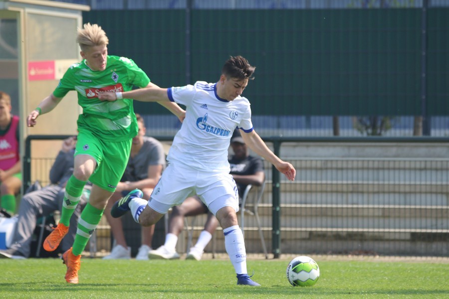 Borussia Mönchengladbach- FC Schalke 04 (2017/18)_15