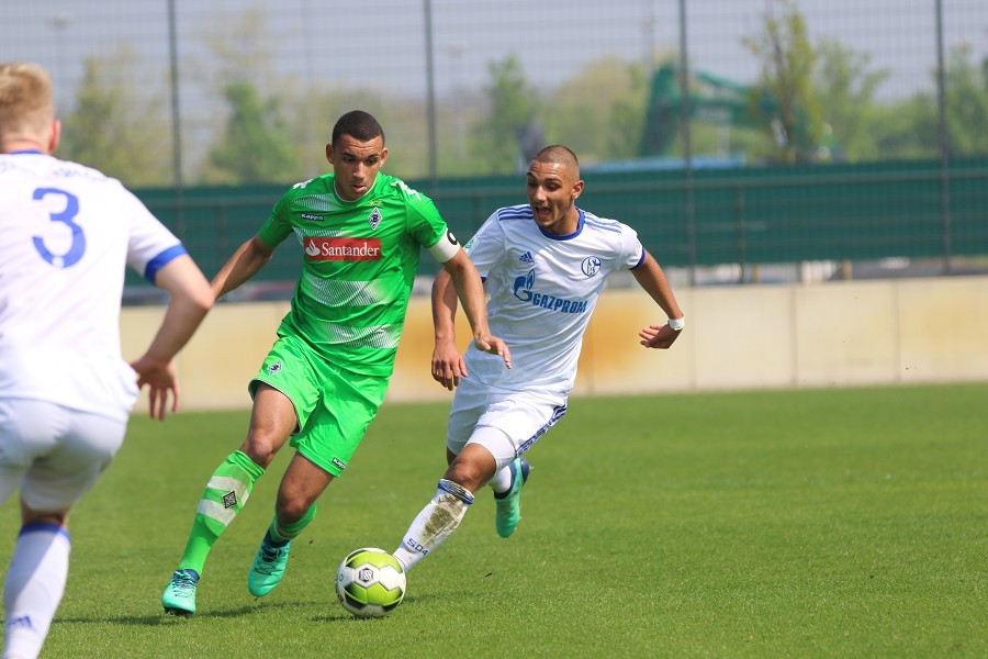 Borussia Mönchengladbach- FC Schalke 04 (2017/18)_20