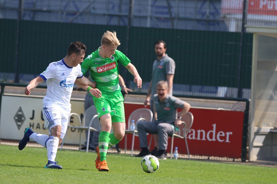 Borussia Mönchengladbach- FC Schalke 04 (2017/18)_23