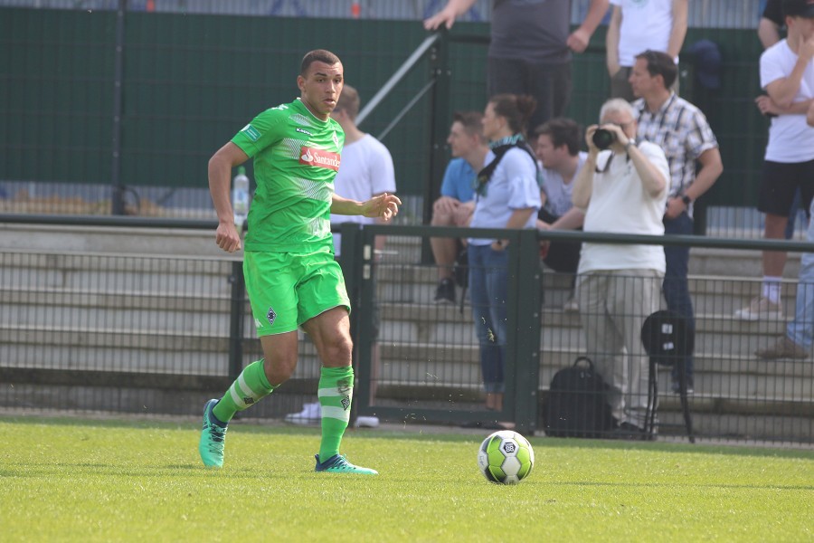 Borussia Mönchengladbach- FC Schalke 04 (2017/18)_8