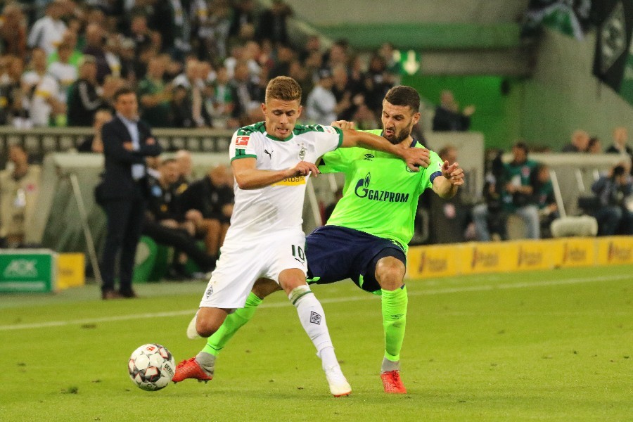 Borussia Mönchengladbach- FC Schalke 04 (2018/19)_17