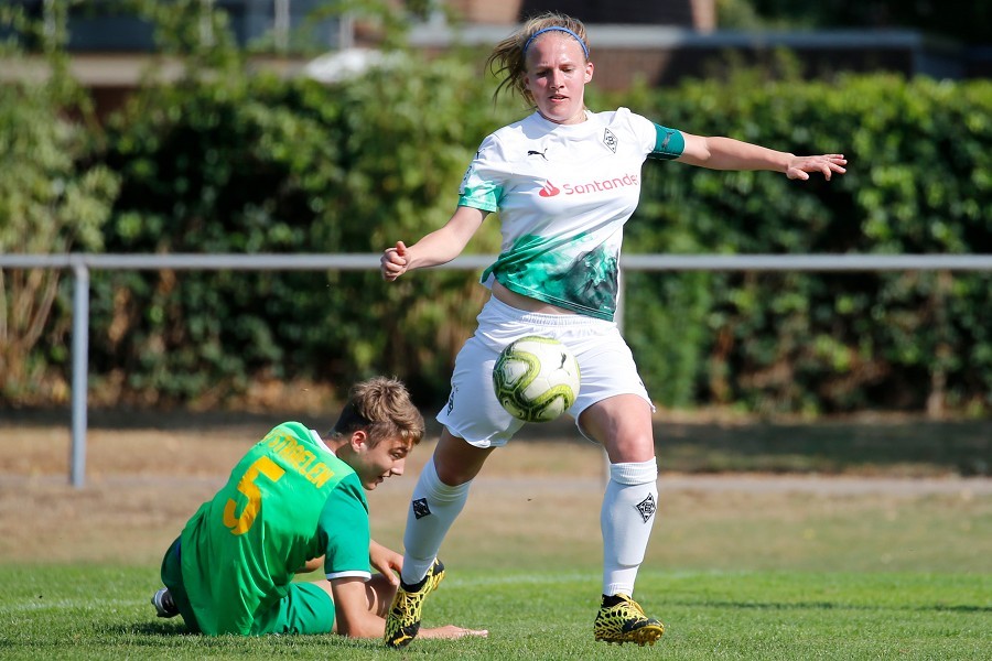Borussia Mönchengladbach Frauen vs. SV Straelen B-Jugend (2020/21)_17