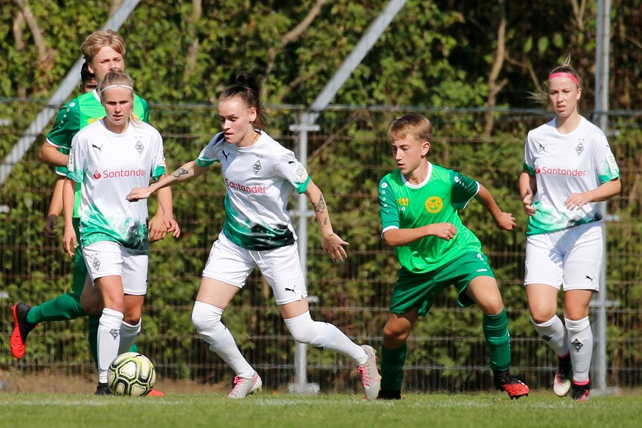 Borussia Mönchengladbach Frauen vs. SV Straelen B-Jugend (2020/21)_4