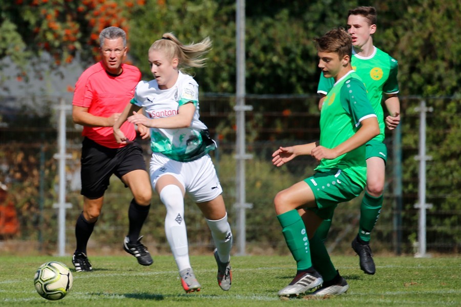 Borussia Mönchengladbach Frauen vs. SV Straelen B-Jugend (2020/21)_5