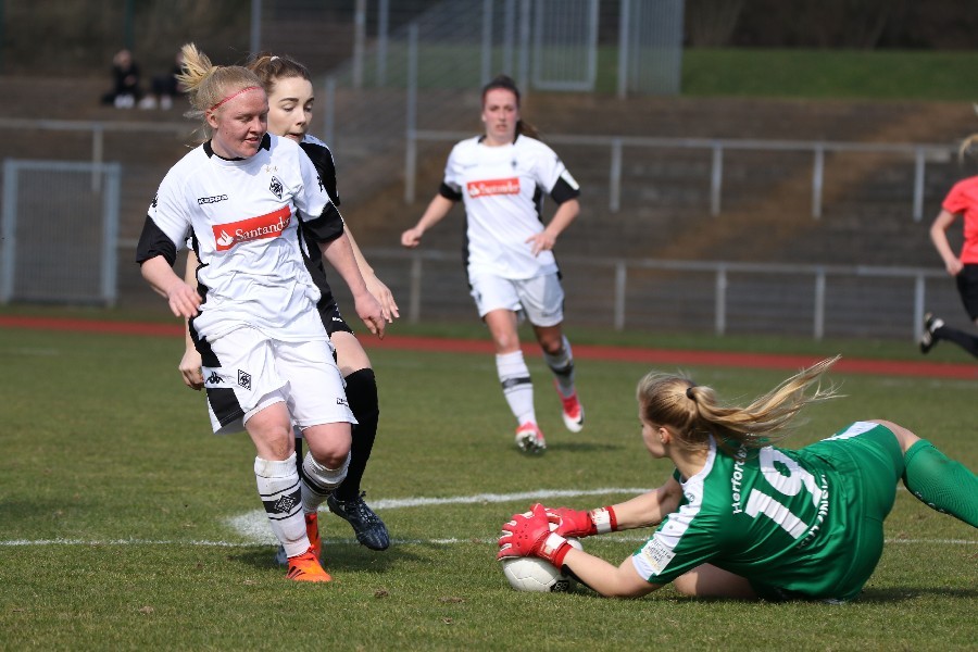Borussia Mönchengladbach- Herforder SV Borussia Friedenstal (2017/18)_66