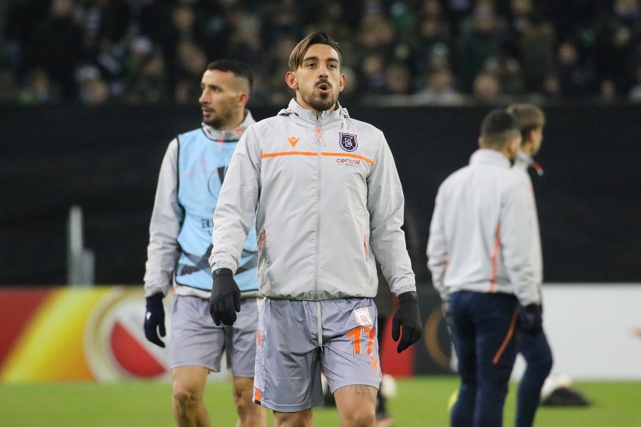 Borussia Mönchengladbach- Istanbul Basaksehir (2019/20)_2