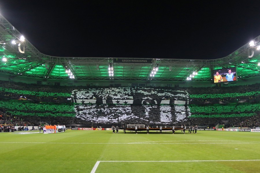 Borussia Mönchengladbach- Istanbul Basaksehir (2019/20)_5