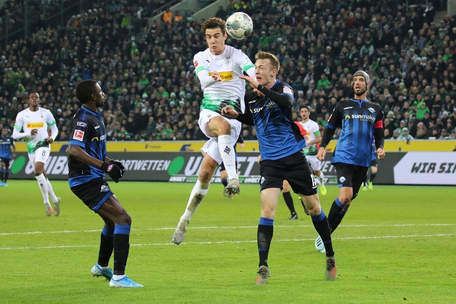 Borussia Mönchengladbach- SC Paderborn (2019/20)_19