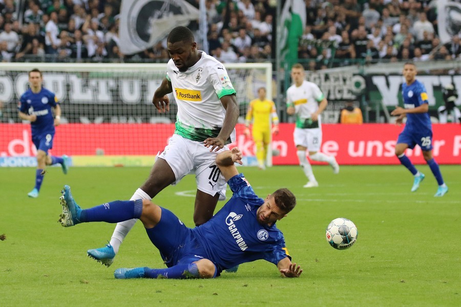 Borussia Mönchengladbach- Schalke 04 (2019/20)_36