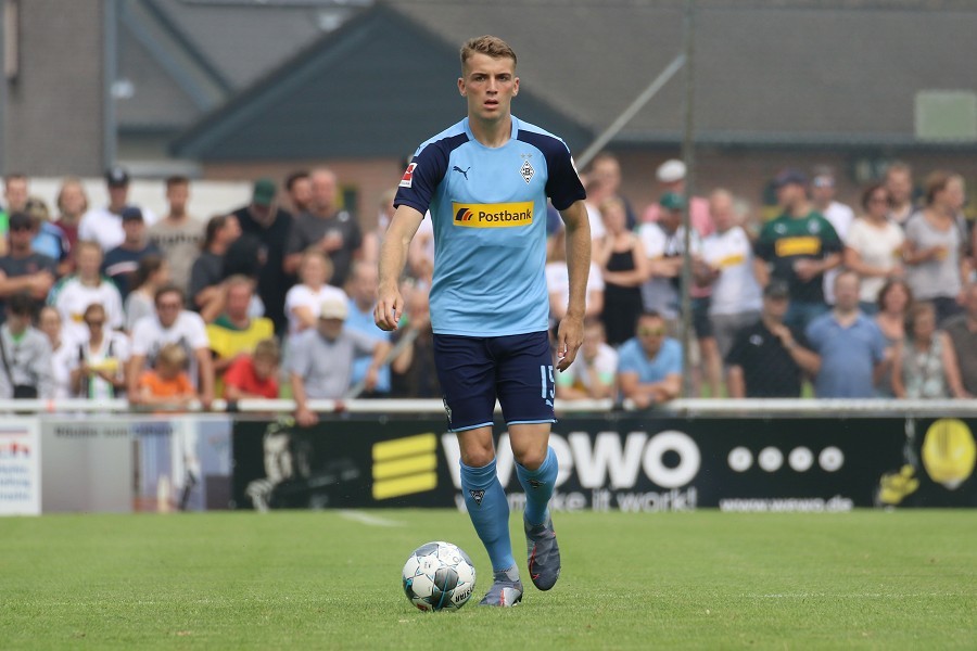 Borussia Mönchengladbach- SCO Angers (2019/20)_12