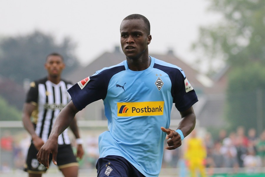 Borussia Mönchengladbach- SCO Angers (2019/20)_16