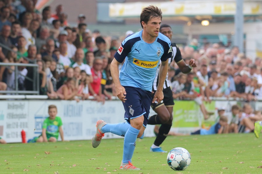 Borussia Mönchengladbach- SCO Angers (2019/20)_19