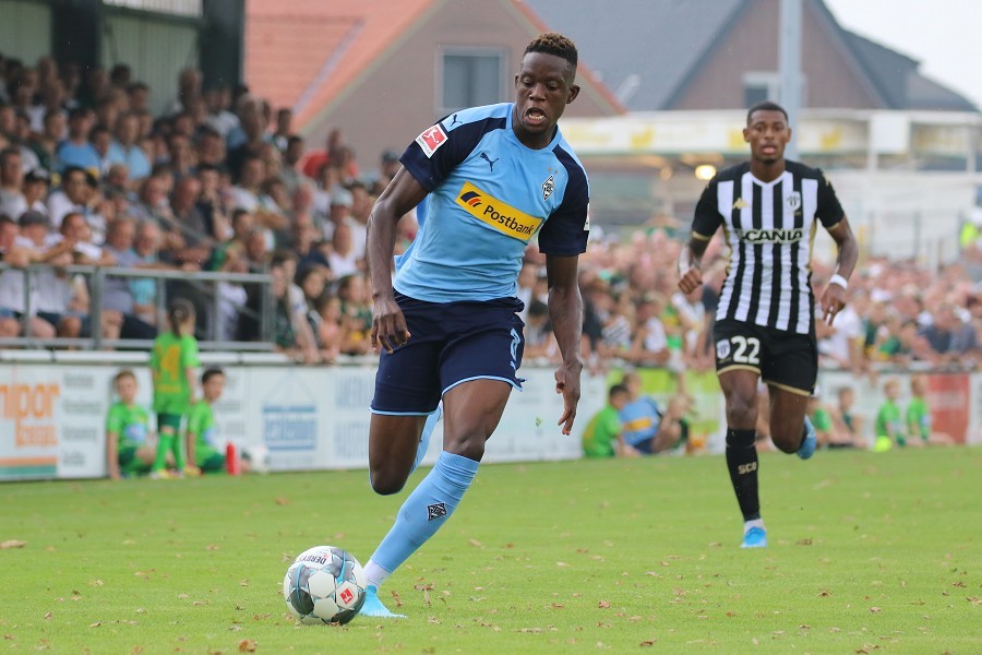 Borussia Mönchengladbach- SCO Angers (2019/20)_22