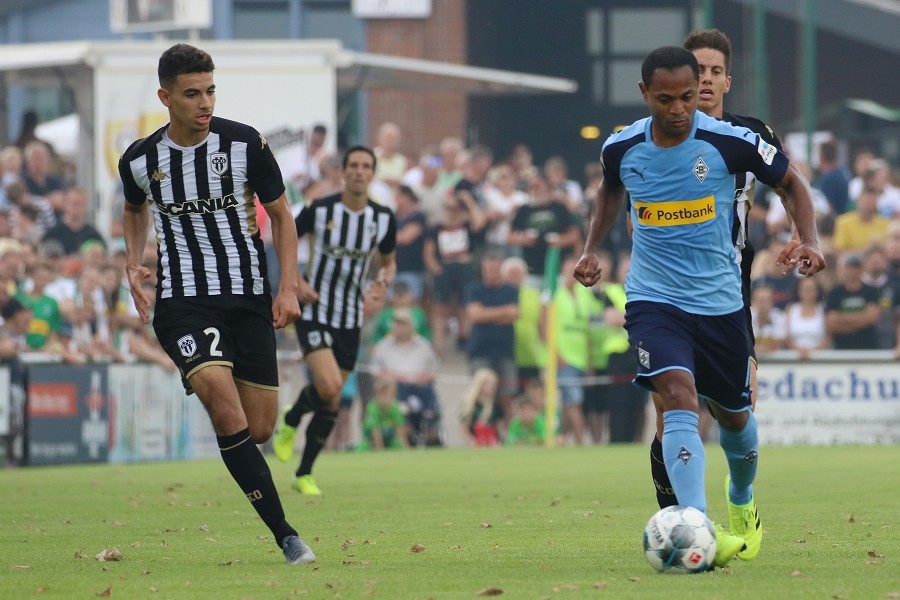 Borussia Mönchengladbach- SCO Angers (2019/20)_24