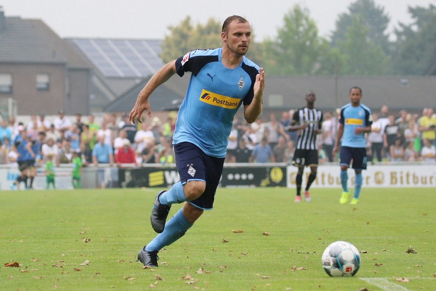 Borussia Mönchengladbach- SCO Angers (2019/20)_37