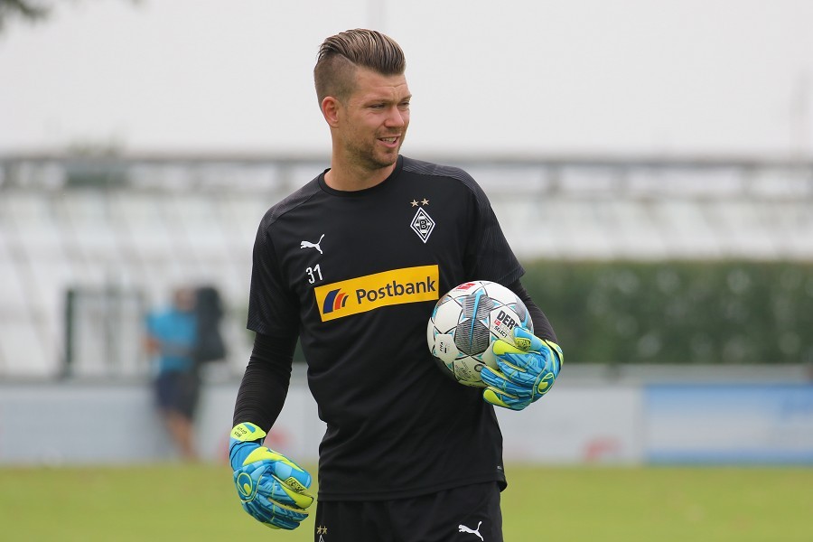 Borussia Mönchengladbach- SCO Angers (2019/20)_8
