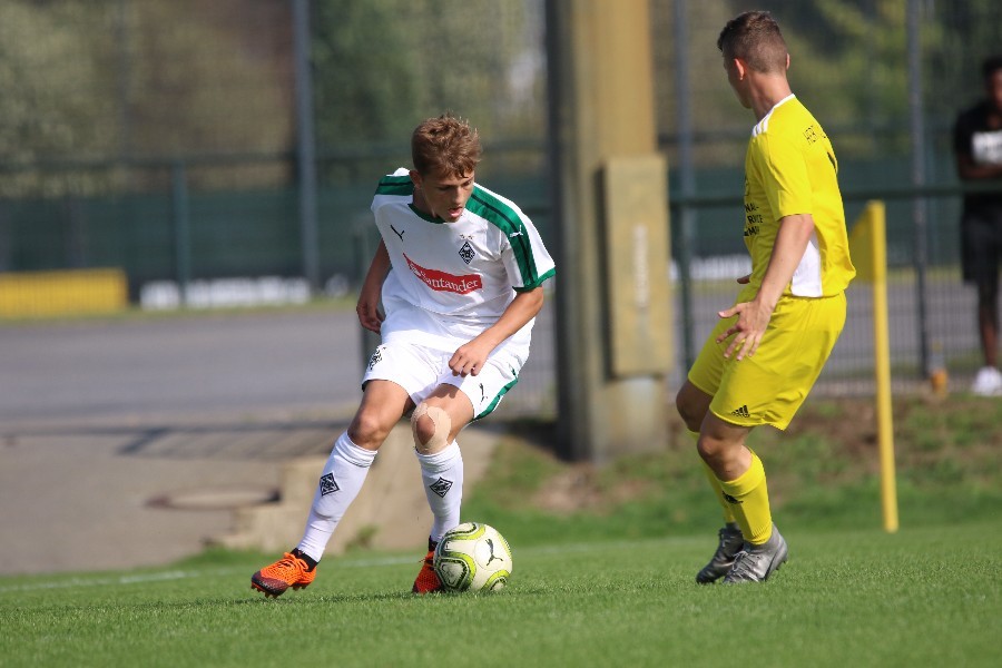 Borussia Mönchengladbach U16- Hertha Walheim U17 (2018/19)_3