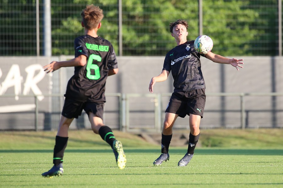 Borussia Mönchengladbach U16 vs. 1. FC Mönchengladbach U17 (2022/23)_19