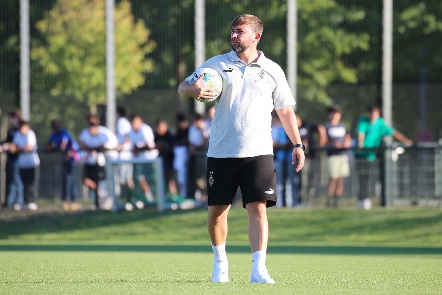 Borussia Mönchengladbach U16 vs. 1. FC Mönchengladbach U17 (2022/23)_1