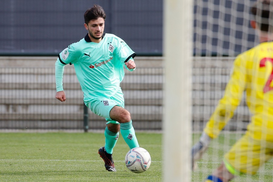 Borussia Mönchengladbach U17 vs. 1. FC Köln U17 (2020/21)_3