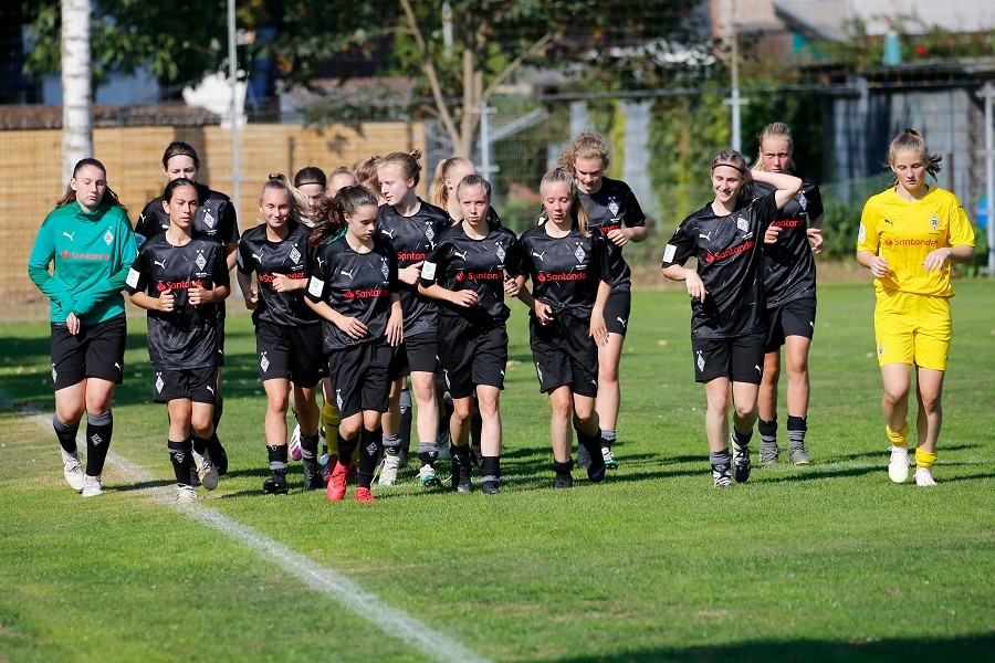 Borussia Mönchengladbach U17 vs. Bayer 04 Leverkusen U17 (2020/21)_17