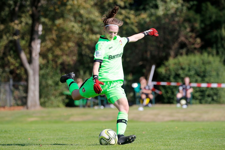 Borussia Mönchengladbach U17 vs. Bayer 04 Leverkusen U17 (2020/21)_3
