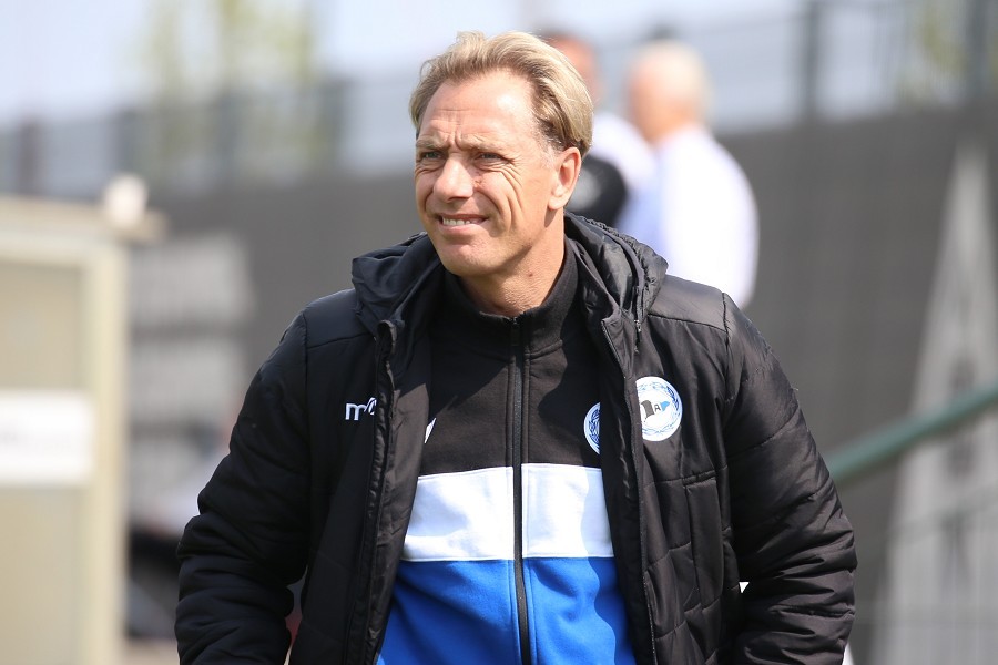 Borussia Mönchengladbach U17 vs. DSC Arminia Bielefeld U17 (2021/22)_11