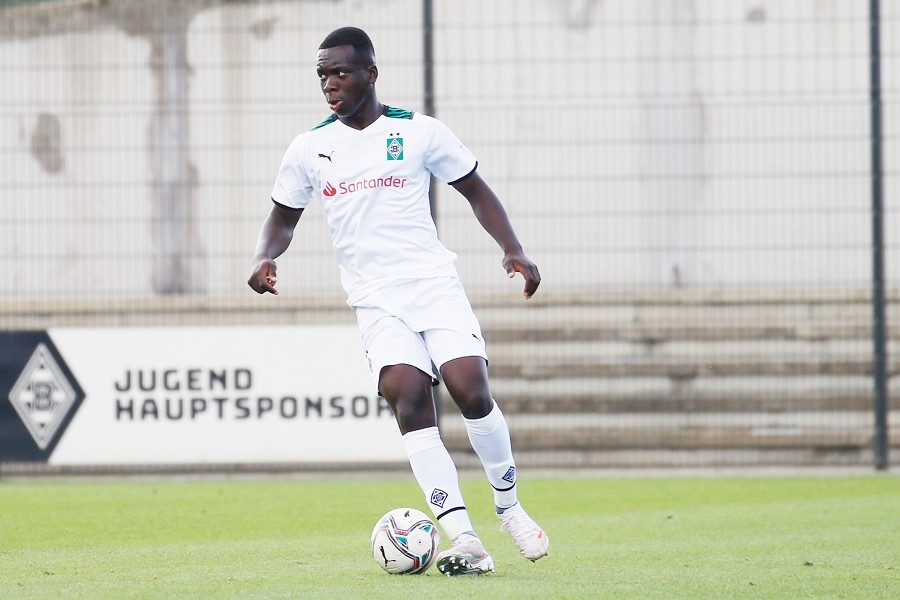 Borussia Mönchengladbach U17 vs. SC Paderborn U17 (2021/22).._13